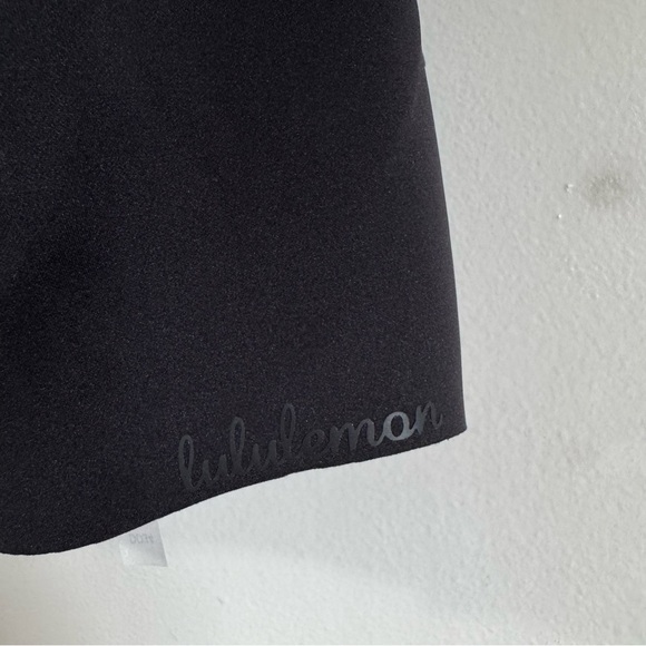 Lululemon Black Like Nothing Bra Lightweight Light Support Size 34DD - Picture 5 of 10